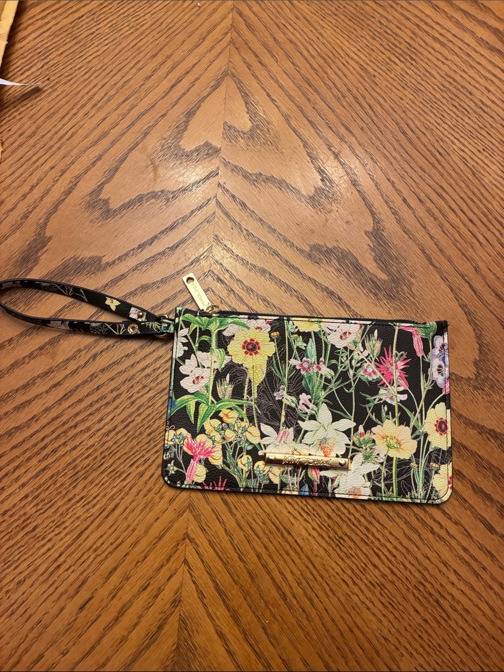 Betsey Johnson Dark Floral Botanical Print Zip Wristlet Clutch Wallet approx 9x6